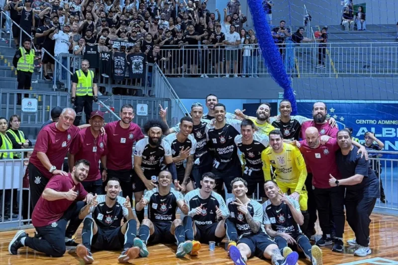 Vitória em Pato Branco leva Corinthians às quartas da LNF após nove anos