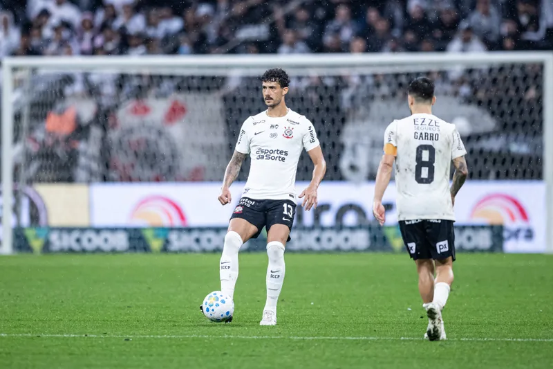Corinthians mira reação após queda e define meta para reta final do Brasileiro