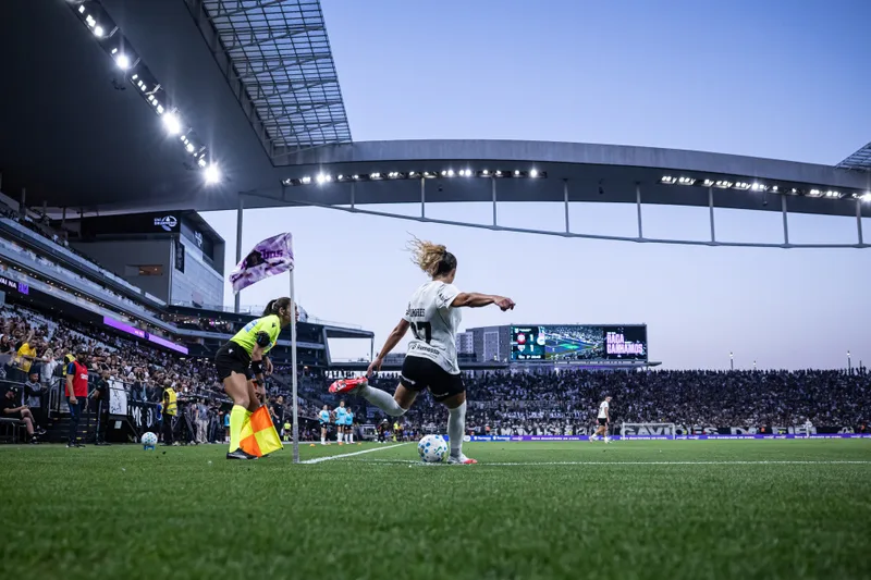 Redes do Corinthians feminino ampliam alcance antes da decisão nacional