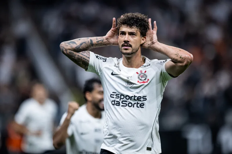 Corinthians tenta reagir no Brasileiro enquanto Gustavo Henrique encosta na artilharia