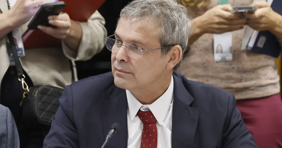 Líder do PT apresenta projeto que dobra taxação sobre bets de 12% para 24%