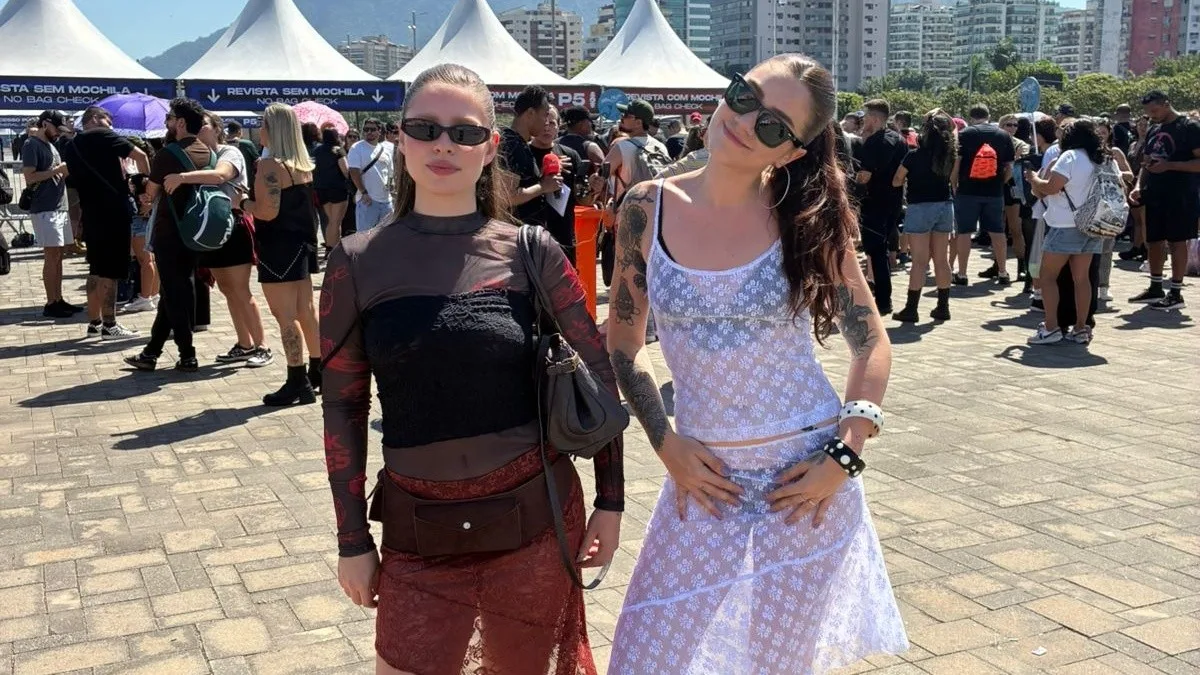 Fãs transformam camisas em saia e apostam em lurex no Rock in Rio