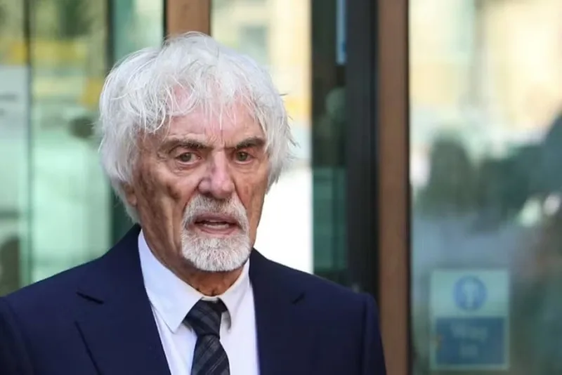 Bernie Ecclestone é detido em Portugal após espingarda ser achada em jato