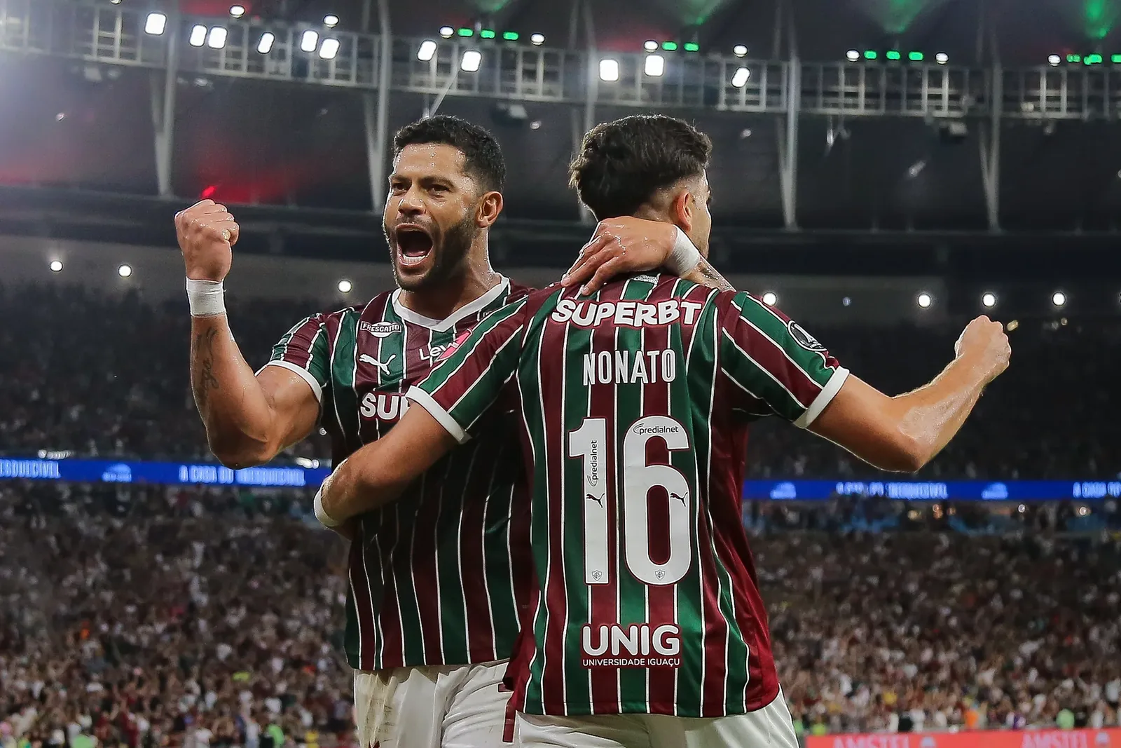 Hulk dá assistência e marca na vitória do Fluminense sobre o Platense