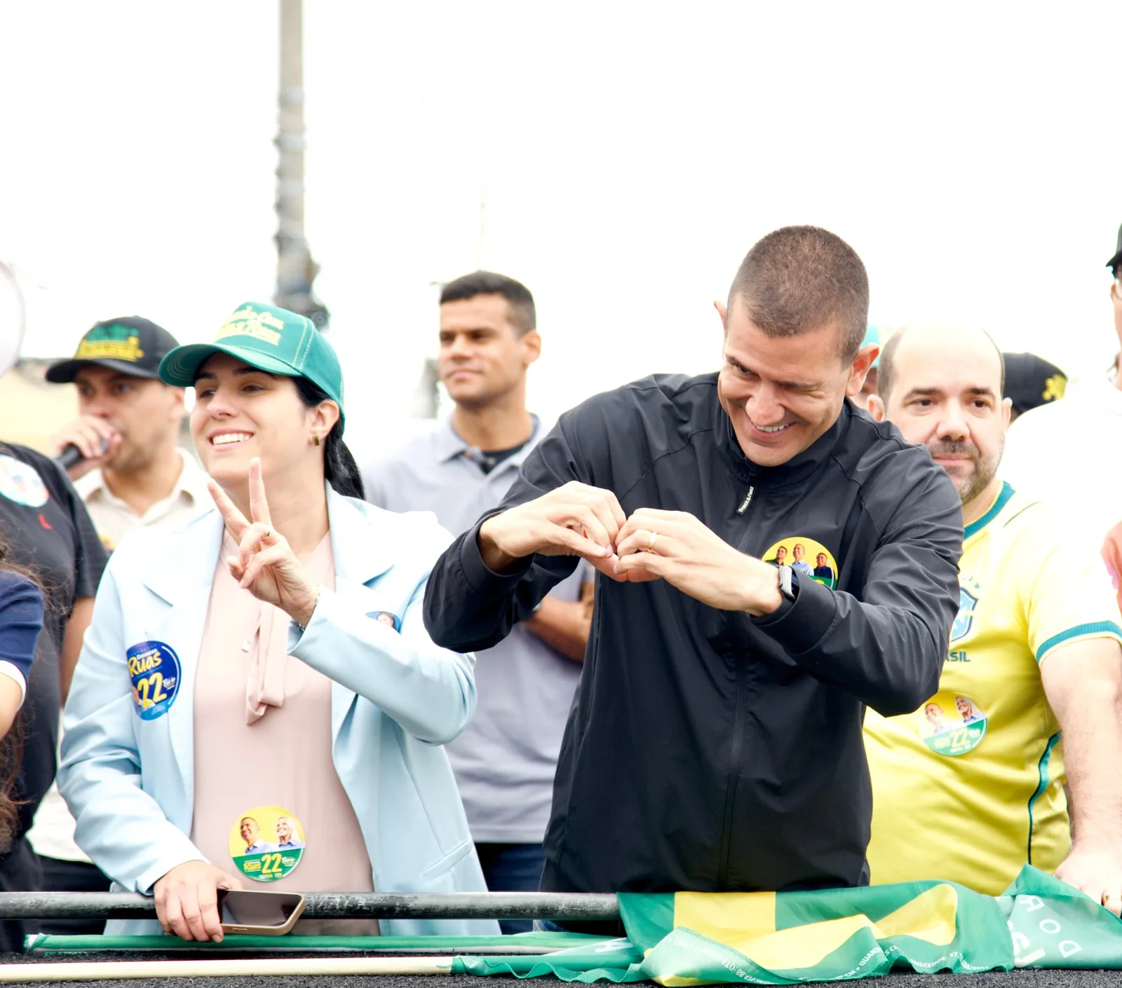 Campanhas no Rio ajustam agendas e cuidados para enfrentar a chuva