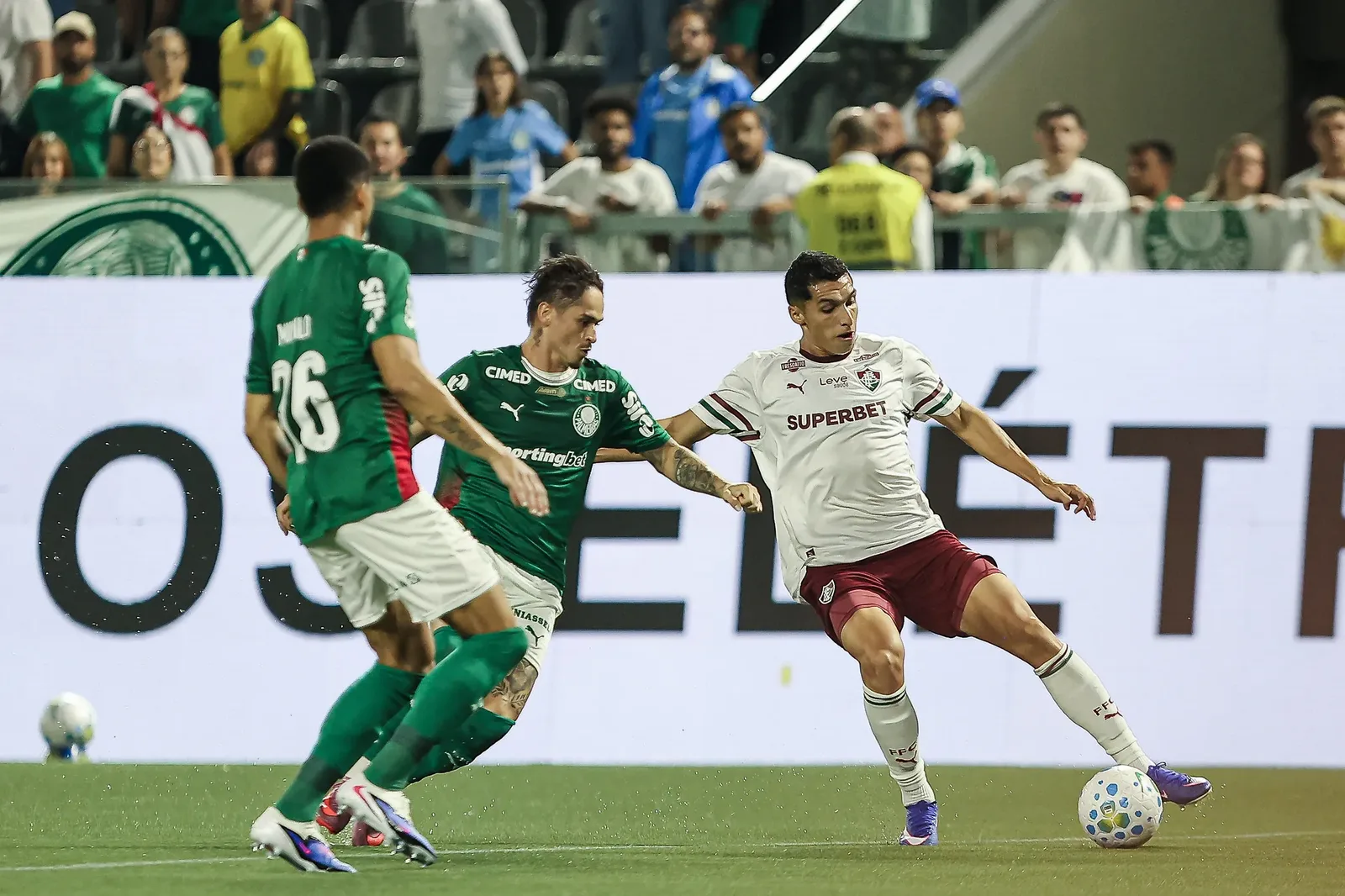 Carga para visitantes trava definição do estádio de Palmeiras x Fluminense