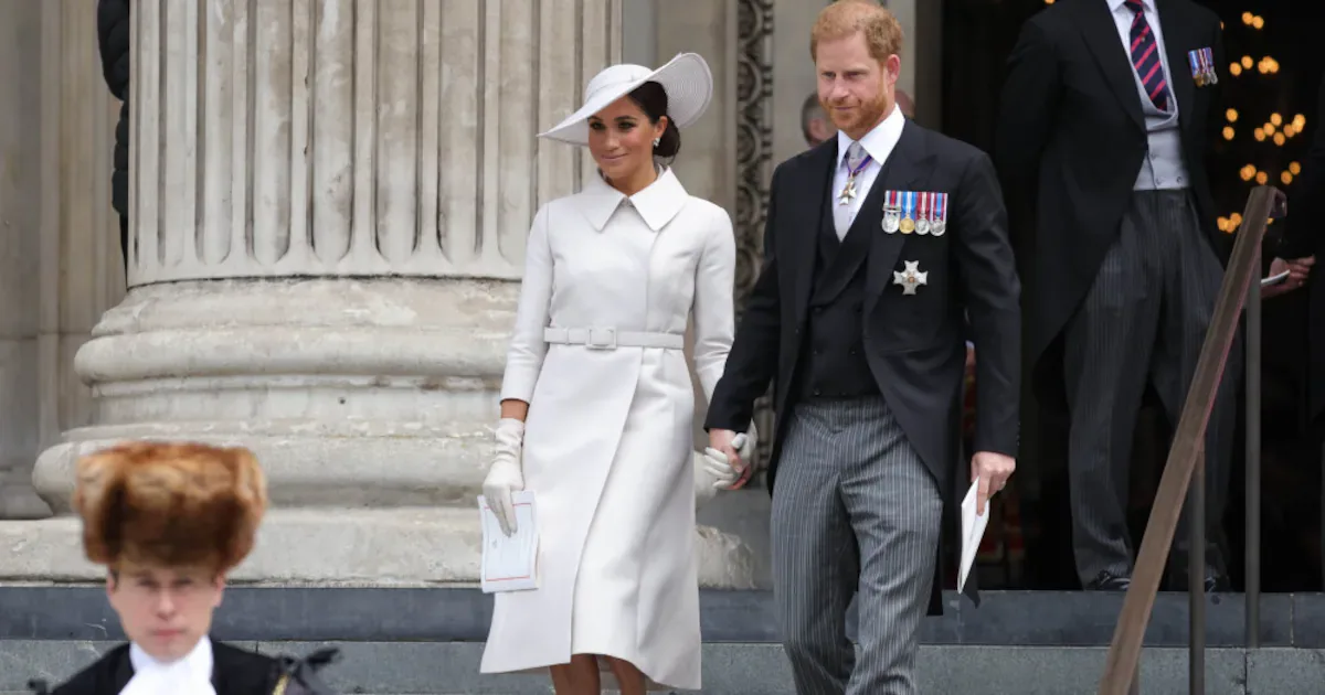 Harry e Meghan reagem a comunicado que mantém casal fora de funções reais
