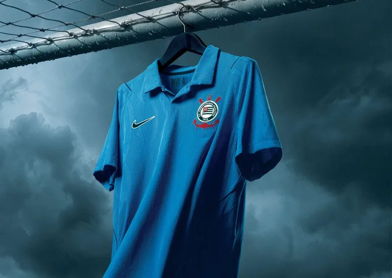 Terceiro uniforme do Corinthians homenageia Tobias e chega em três versões