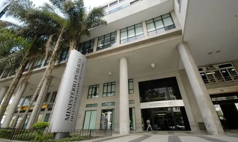 Ministério Público Eleitoral rejeita ação de Carlos Jordy contra Eduardo Paes