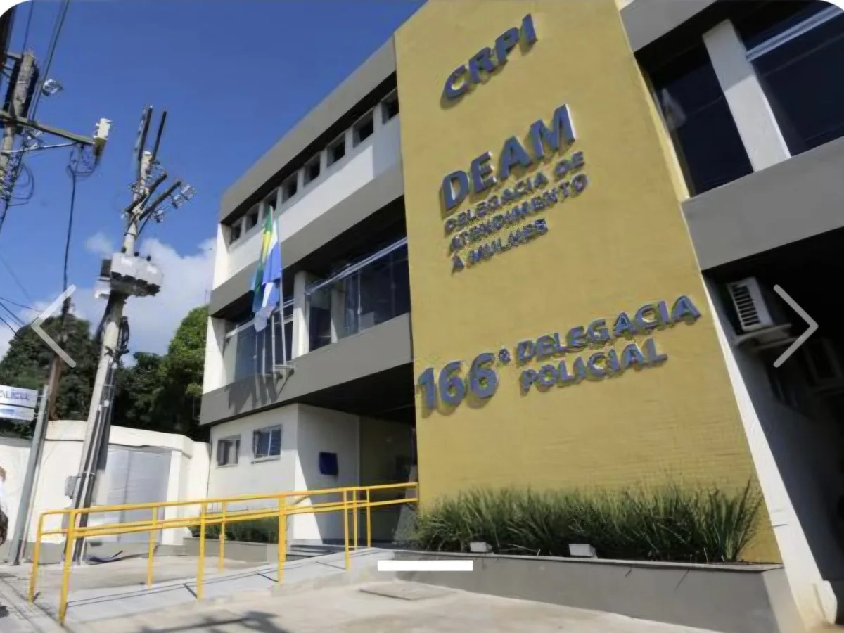 Investigado por extorsões, homem ligado ao TCP é detido em Angra