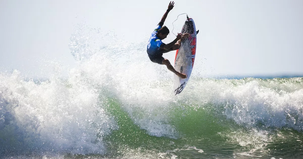 Pupo sobe para quarto na WSL após vencer final contra Igarashi
