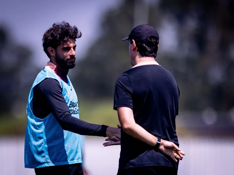 Yuri Alberto e Gabriel Paulista podem voltar contra o Internacional