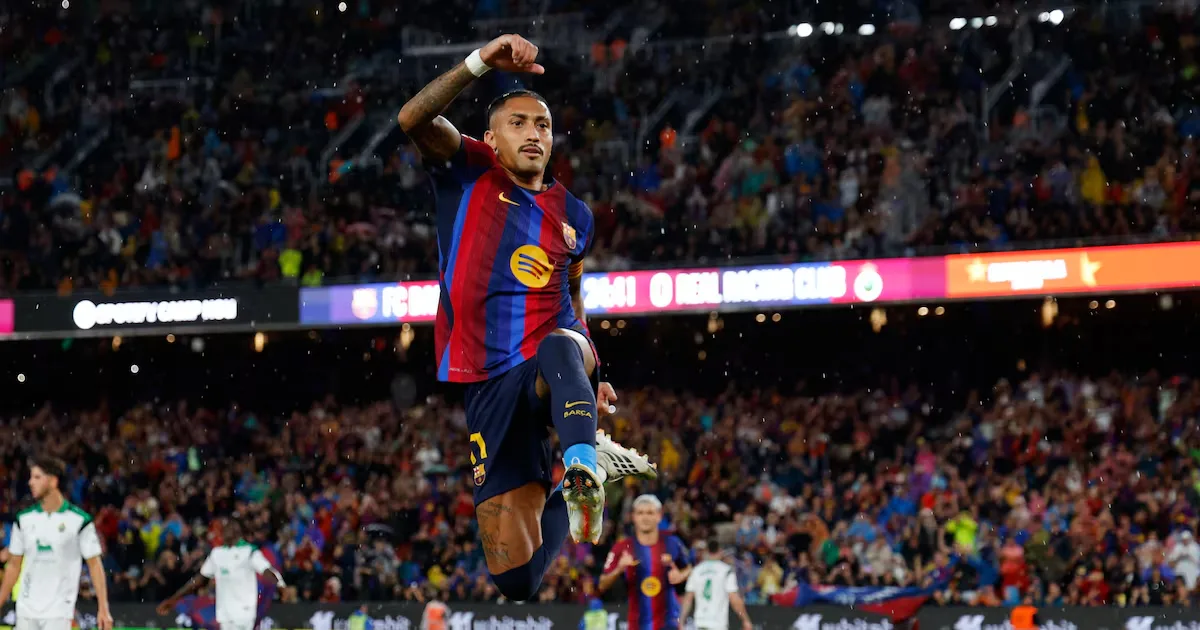 Barcelona goleia o Racing por 7 a 2 com três gols de Raphinha