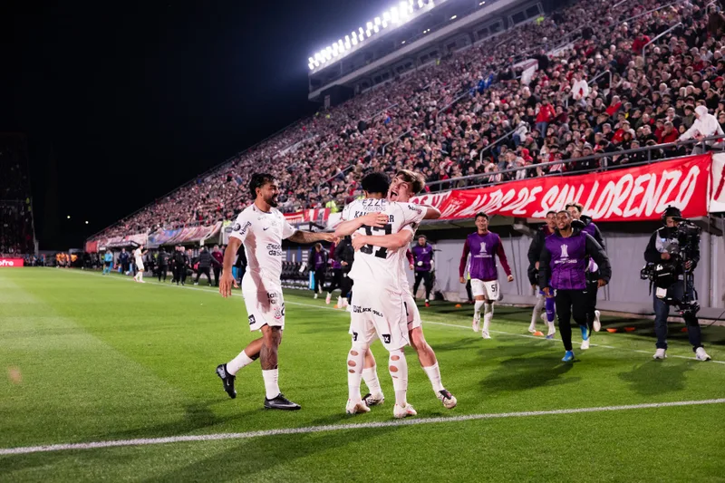 Empate com Estudiantes recoloca Corinthians no placar fora em mata-mata da Libertadores