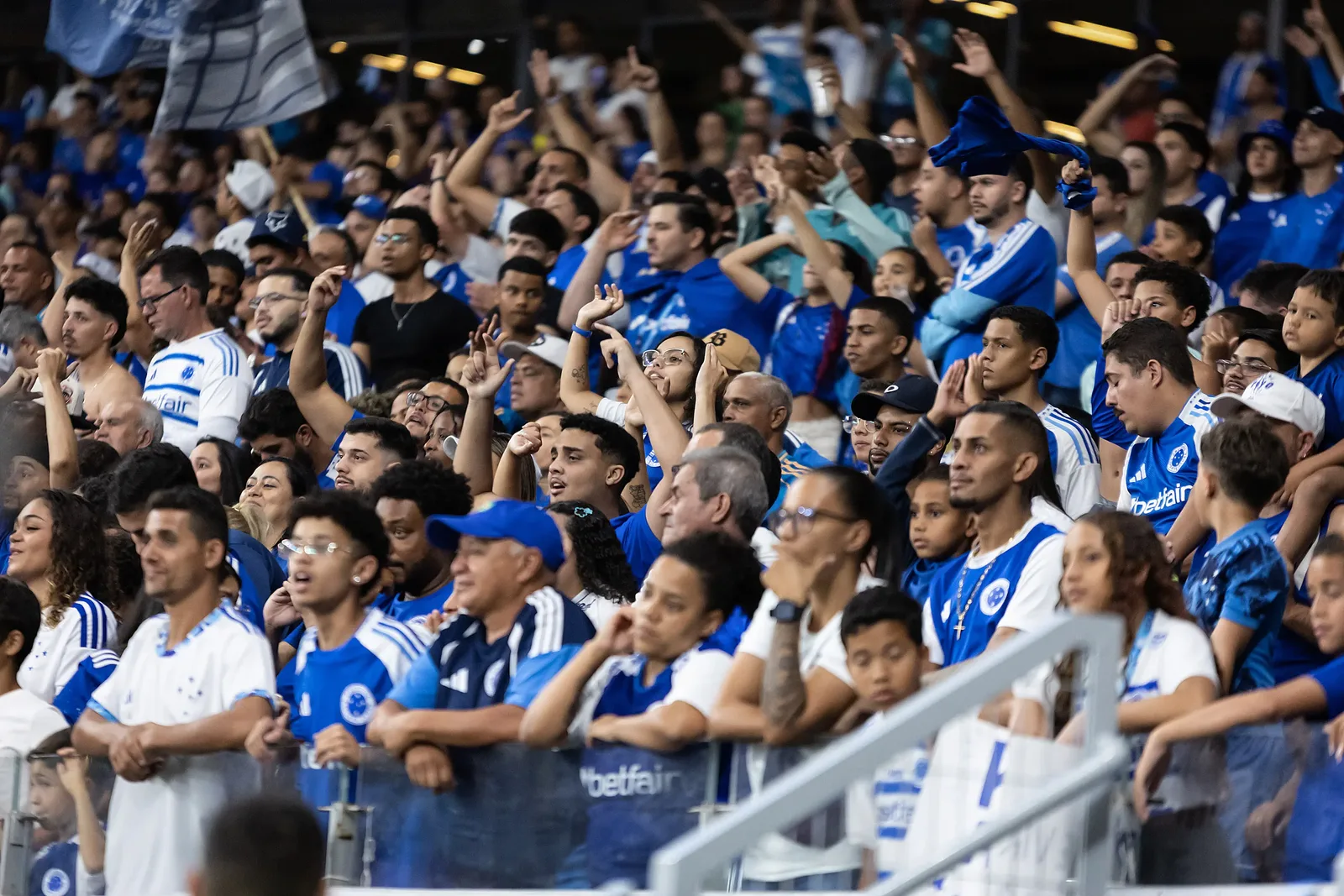 Máfia Azul cobra Cruzeiro após sequência negativa e eliminações