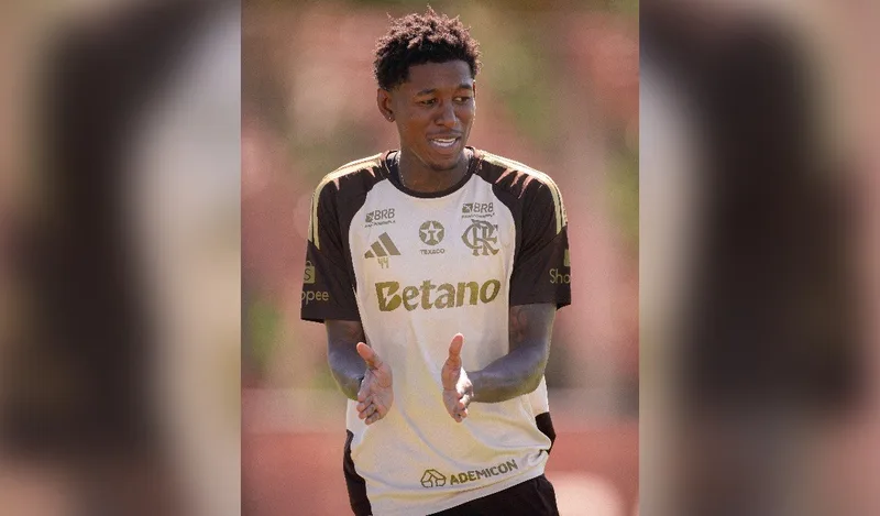 Flamengo relaciona reforços e pode preservar titulares contra o Remo